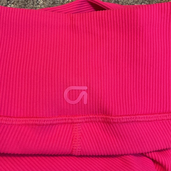 BNWOT Gap fit ribbed legging size small hot pink - Picture 4 of 5